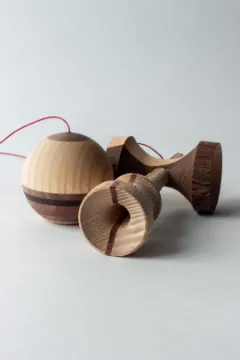 Image de SPLICE 10 - TURBO Shape - Sweets Kendama